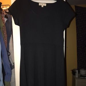 Black plain dress